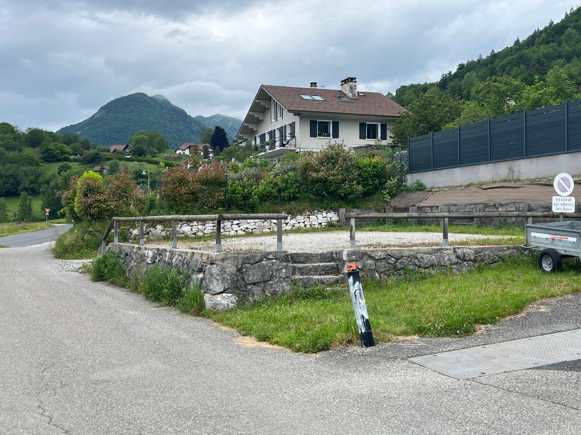 Le Chalet Des Voiles Panzió Talloires Kültér fotó